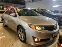 تۆیۆتا کامری